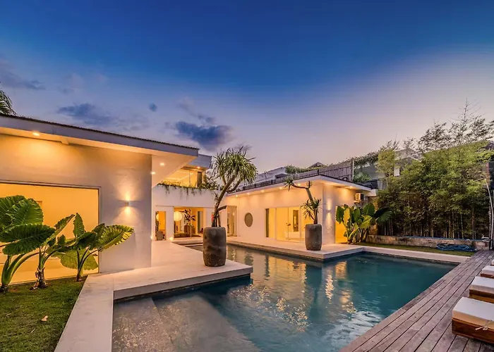 The County Bali Villa *