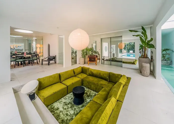 ヴィラ The County Bali チャングー