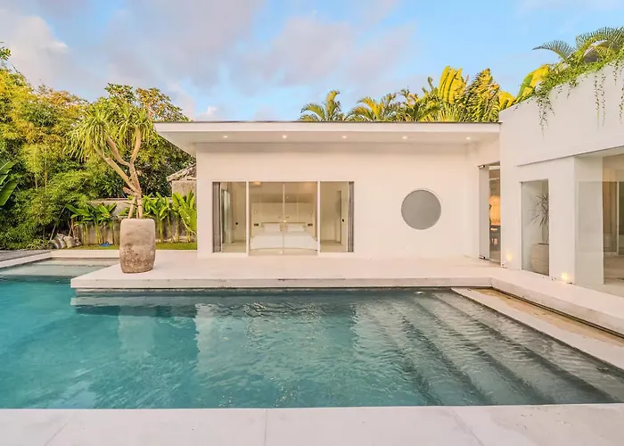 The County Bali Villa *