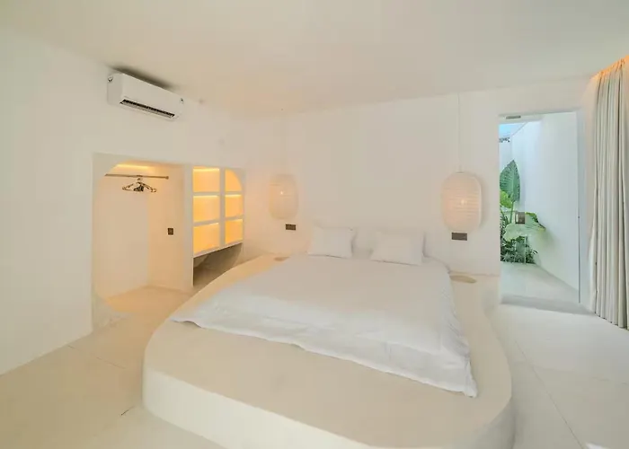 The County Bali Villa Canggu